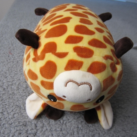 Lil' Huggy Nathan the Giraffe‎ Stuffed Animal by Fiesta 7'' long - Picture 6 of 10